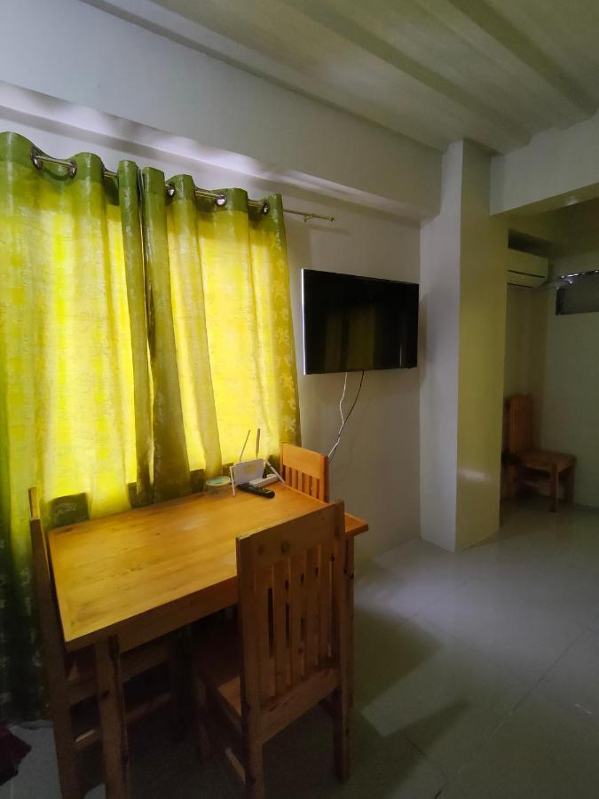 Mhavic Family Room ,Group Friend Good For 6 Guest Paranaque City Ngoại thất bức ảnh